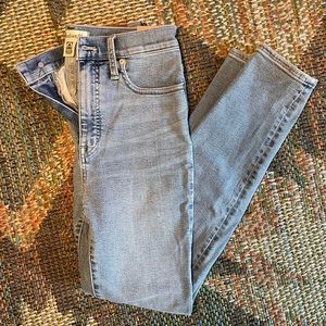 NWT Madewell High Rise Skinny Crop Size 25
